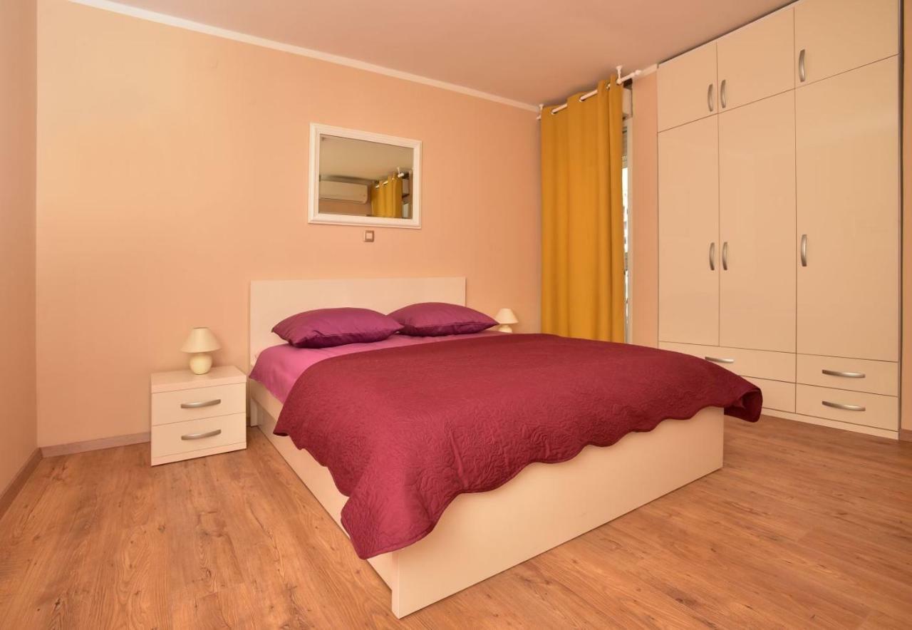 מאקרסקה Apartman Mate Luka מראה חיצוני תמונה